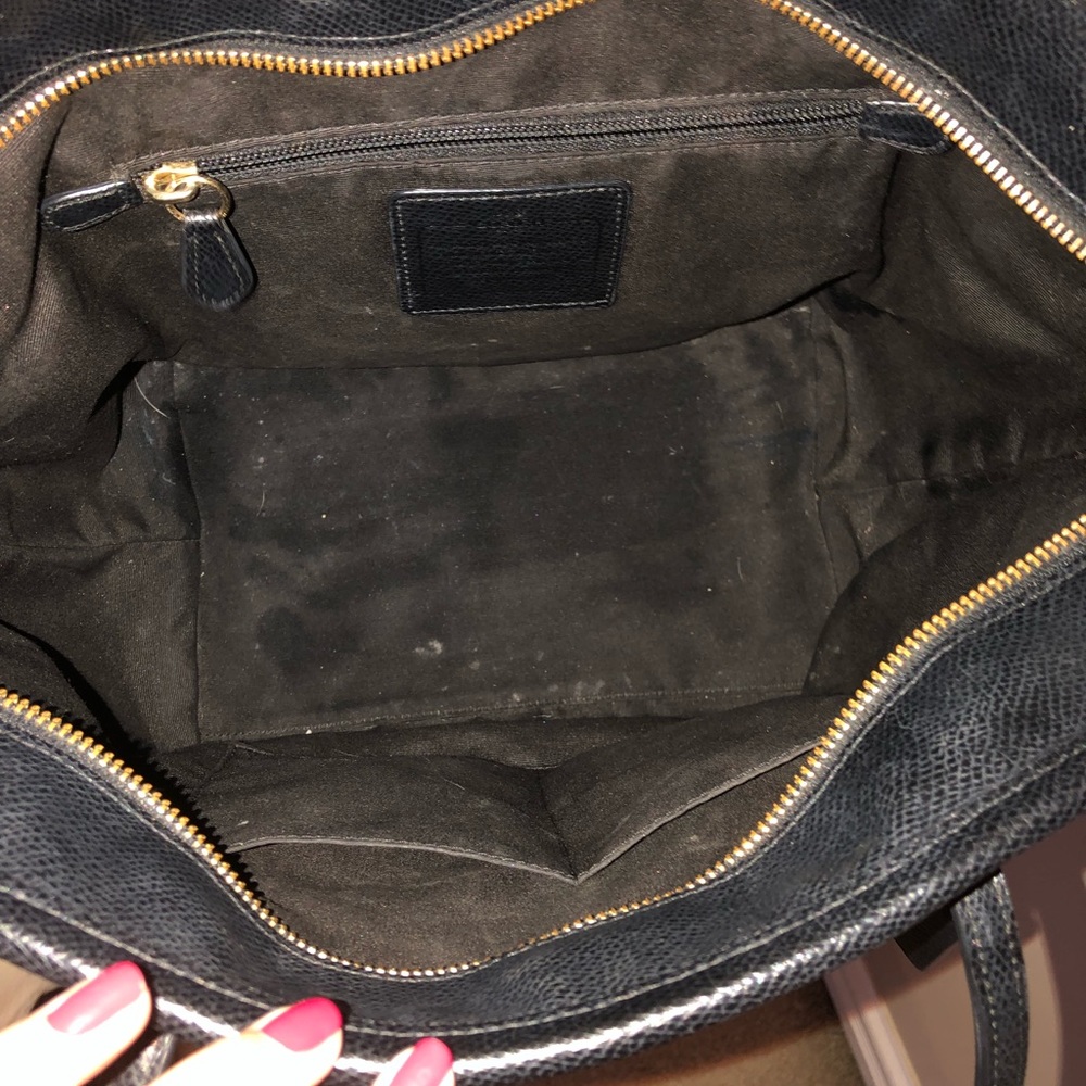 Classic Coach Tote - Picture 3 of 7